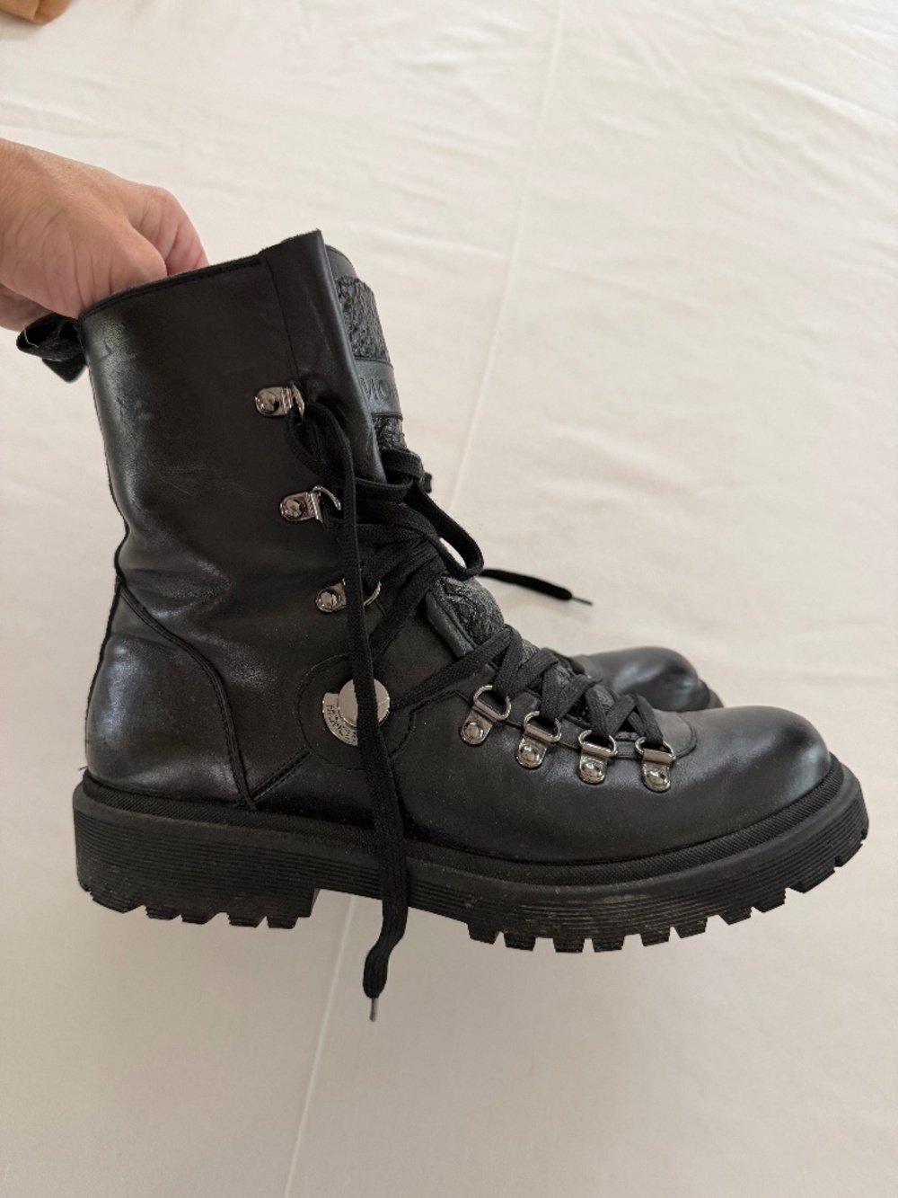 Moncler Bernice Stivale Black Leather Combat Boots Size 40 US 9.5 Box Dust Bag